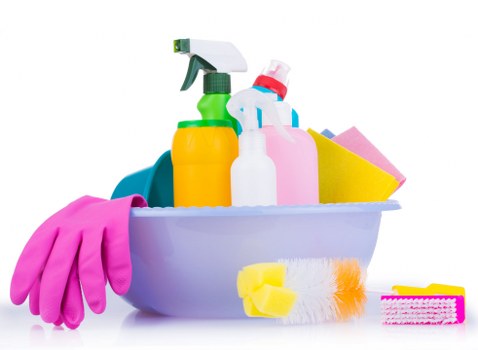 Detailed move-out cleaning service for a modern Hepherdsbush bathroom and living space