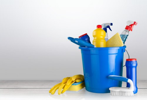 Deep cleaning attention to detail in a Shepherds Bush property